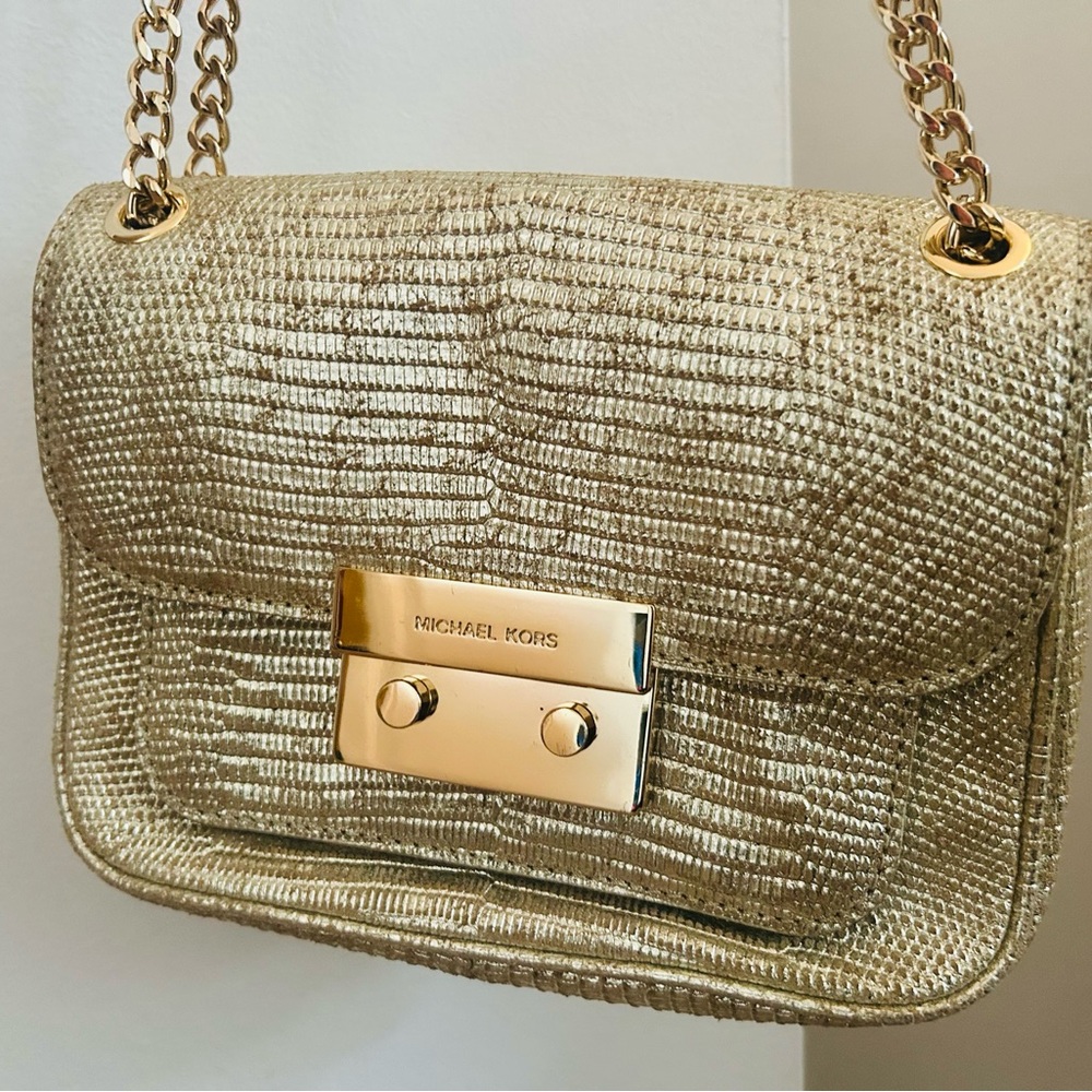 Michael Kors Sloan Cross Body Bag in Gold